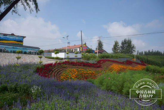 W020180813299939086440.jpg W020180813299939086440.jpg